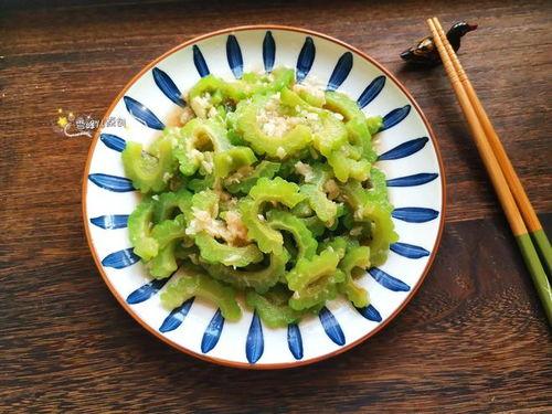 安康长椅吃瓜,见证街头吃瓜文化的魅力